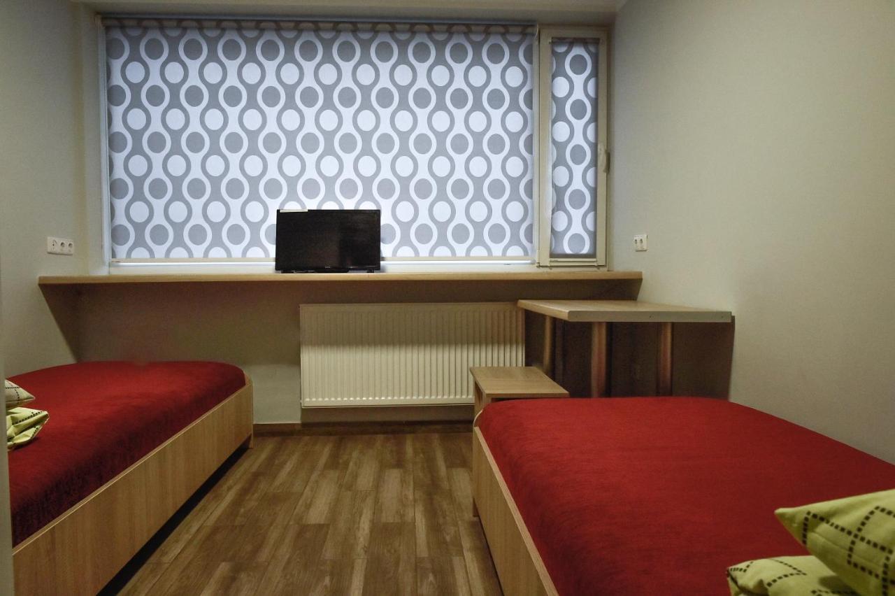 Hostel Laurita Kaunas Esterno foto